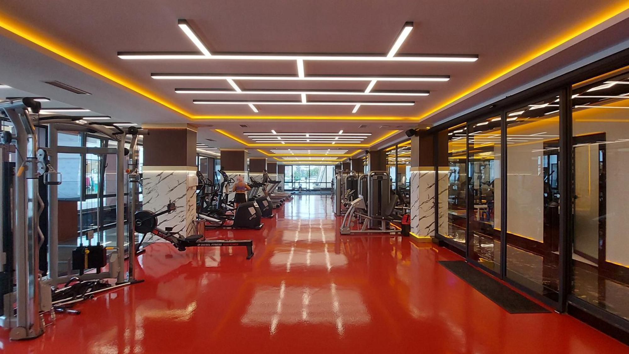 Apartmán Yekta Trade Center Alanya Exteriér fotografie